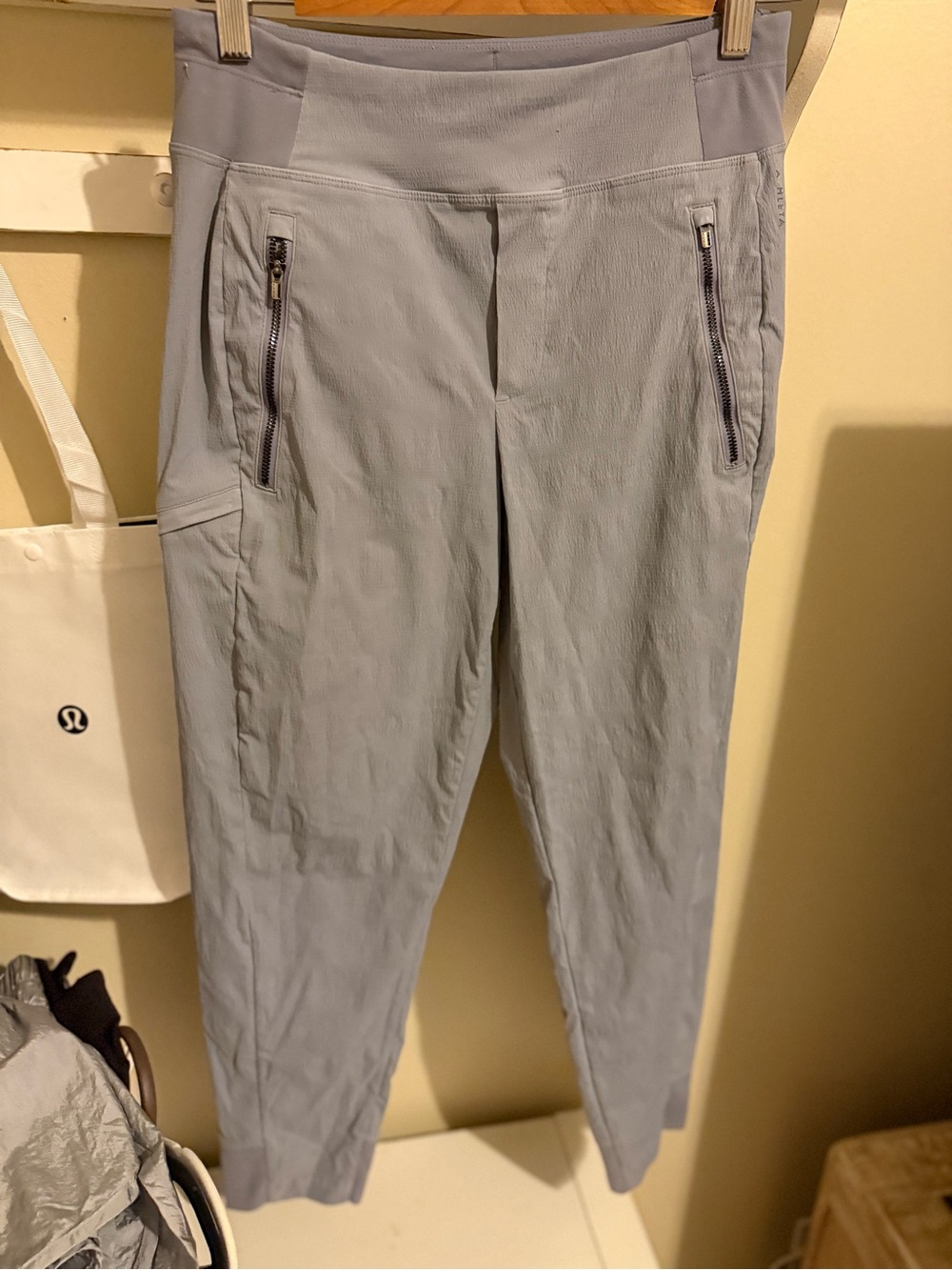 Athleta Trekkie North Blue Grey Jogger Hiking Pants Size 2 Small✨EUC